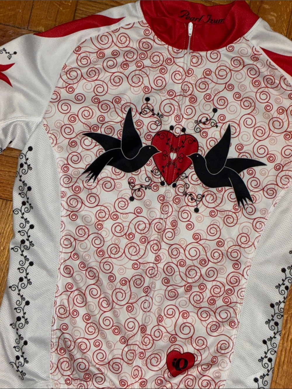 Pearl Izumi, Women's S, Red & White Swirls and Heart, Cycling Jersey